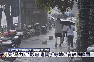 库兹马：普尔现在更冷静了 他在组织进攻方面做得很出色